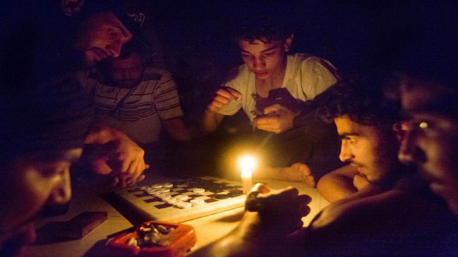 سوريا: مخزون "استراتيجي" للكهرباء.. والظلام