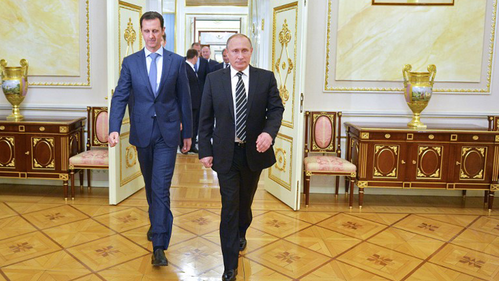 بوتين يفاجىء العالم:القوات الروسية تبدأ انسحابها من سوريا الثلاثاء