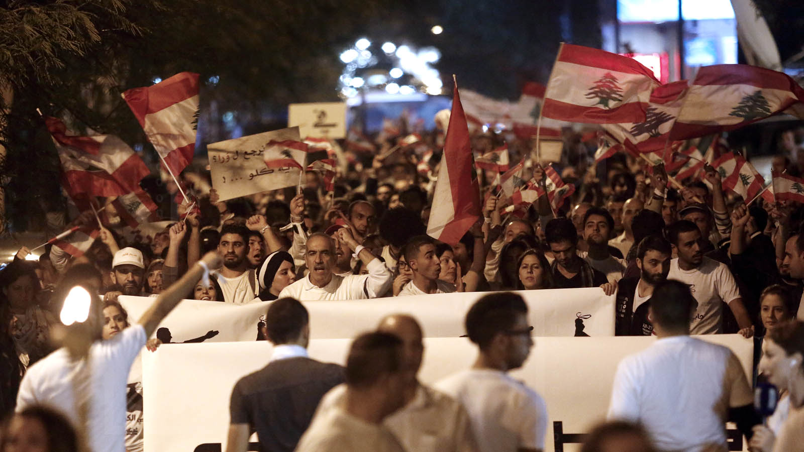 طلعت ريحتكم و من أجل الجمهورية سجال في الانتخابات