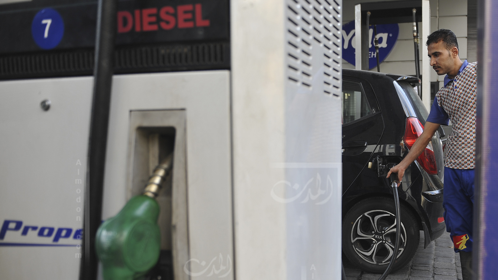 أسعار المحروقات ترتفع: البنزين يتجاوز المليونين
