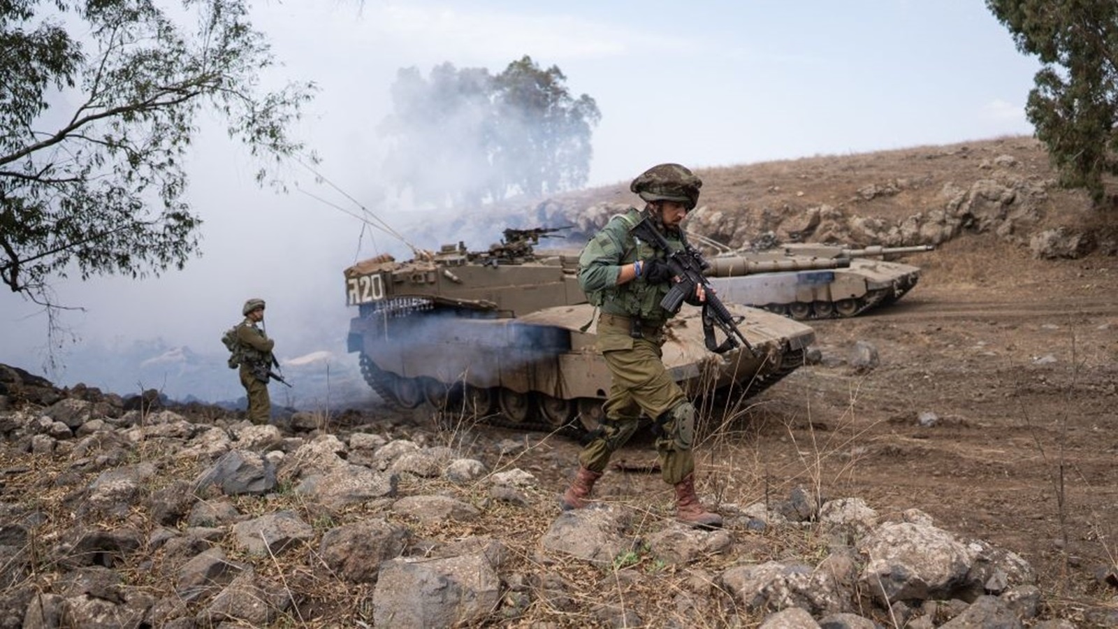 "الحزب" يتلقى أسلحة متطورة وخطة إسرائيلية لهجوم من الجولان
